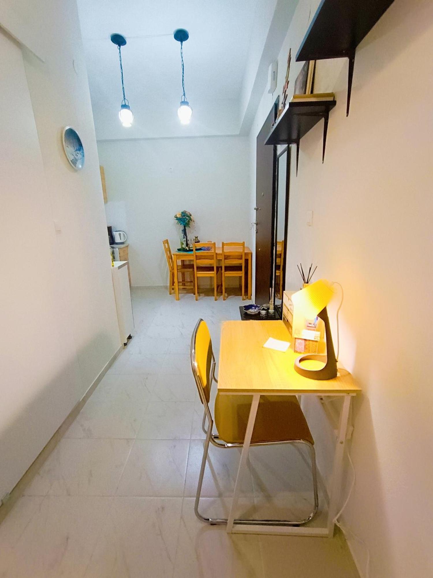 Cozy In Apartment Athens