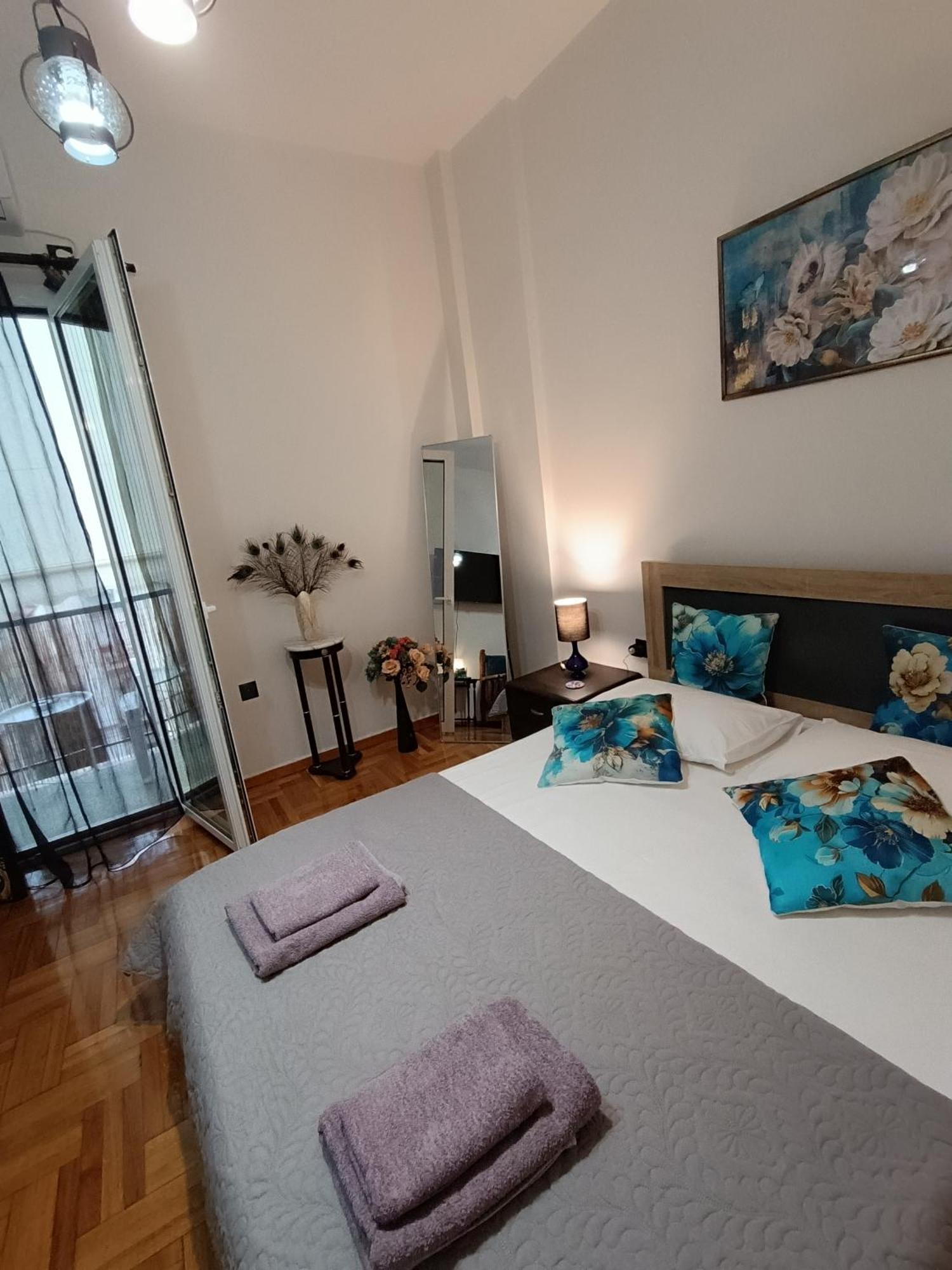 Cozy In Apartment